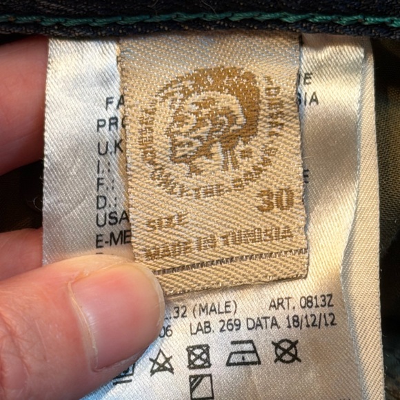 Diesel Thanaz Slim Skinny Jeans size 30 Wash 813z Ditressed Patched - Picture 8 of 16